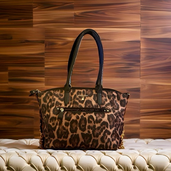 Michael Kors Handbags - MICHAEL KORS Kelsey Leopard Nylon Tote